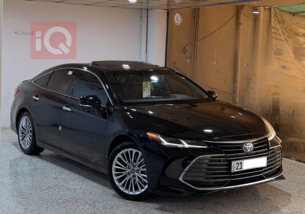 تويوتا أفالون